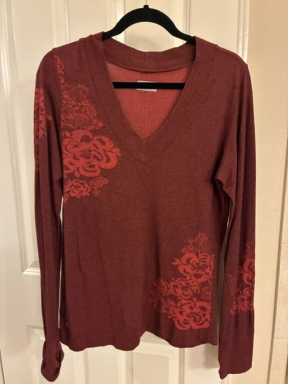 Athleta red burgundy lightweight sweater size XL